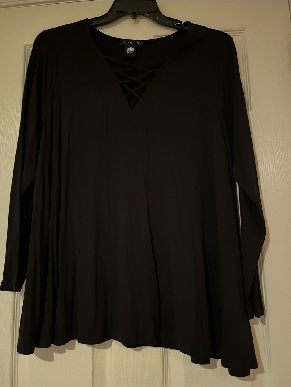 Grace in LA Black Long Sleeve Lattice V-Neck Top